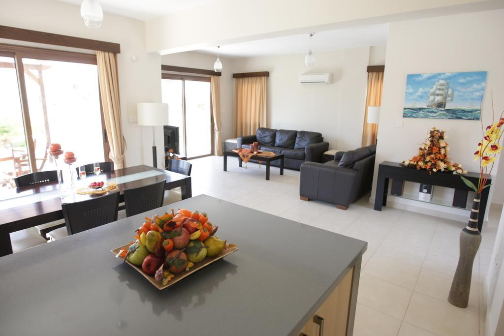 Vineland Sheromyli Villas Pissouri Camera foto